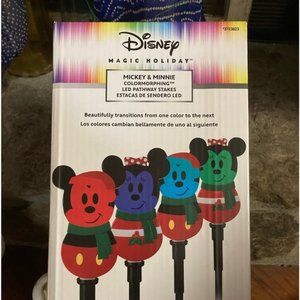 Disney Magic Holiday Mickey & Minnie Multi-color LED Pathway Lights Brand New